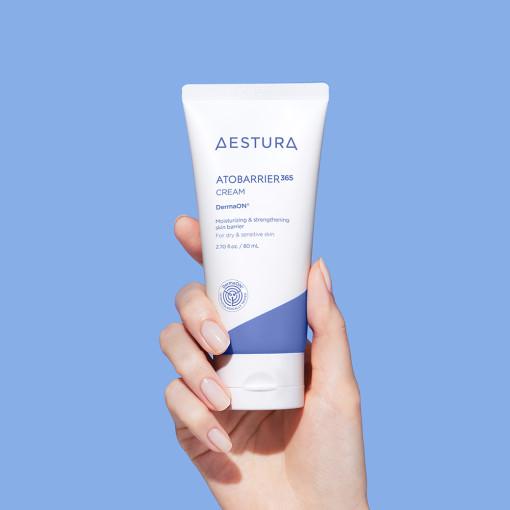 Aestura Atobarrier 365 Cream – a rich, moisturizing cream with ceramides and lipid-rich ingredients, designed to restore the skin barrier and provide long-lasting hydration for sensitive skin.